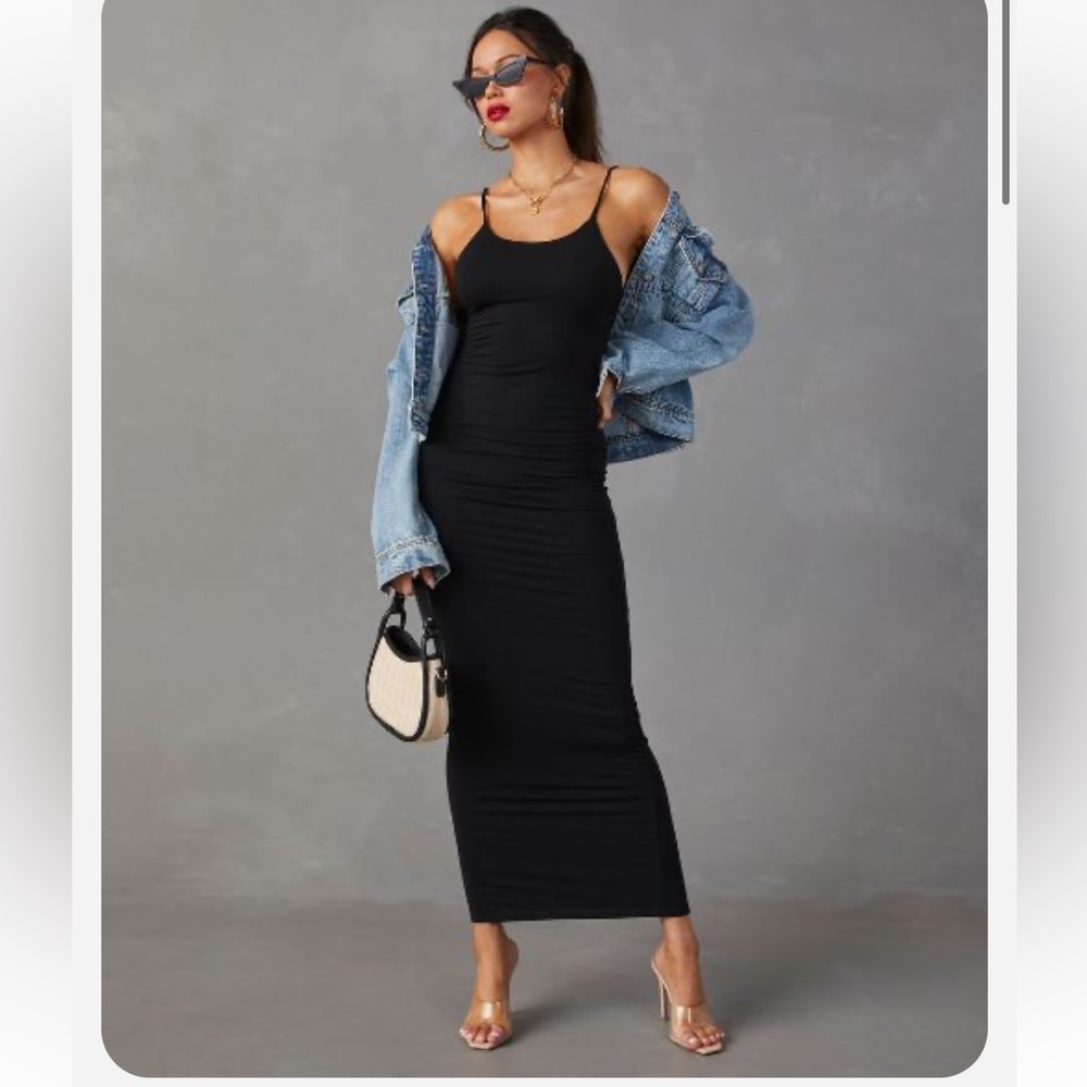 Amiah Low Back Maxi Dress - Black - Picture 2 of 7